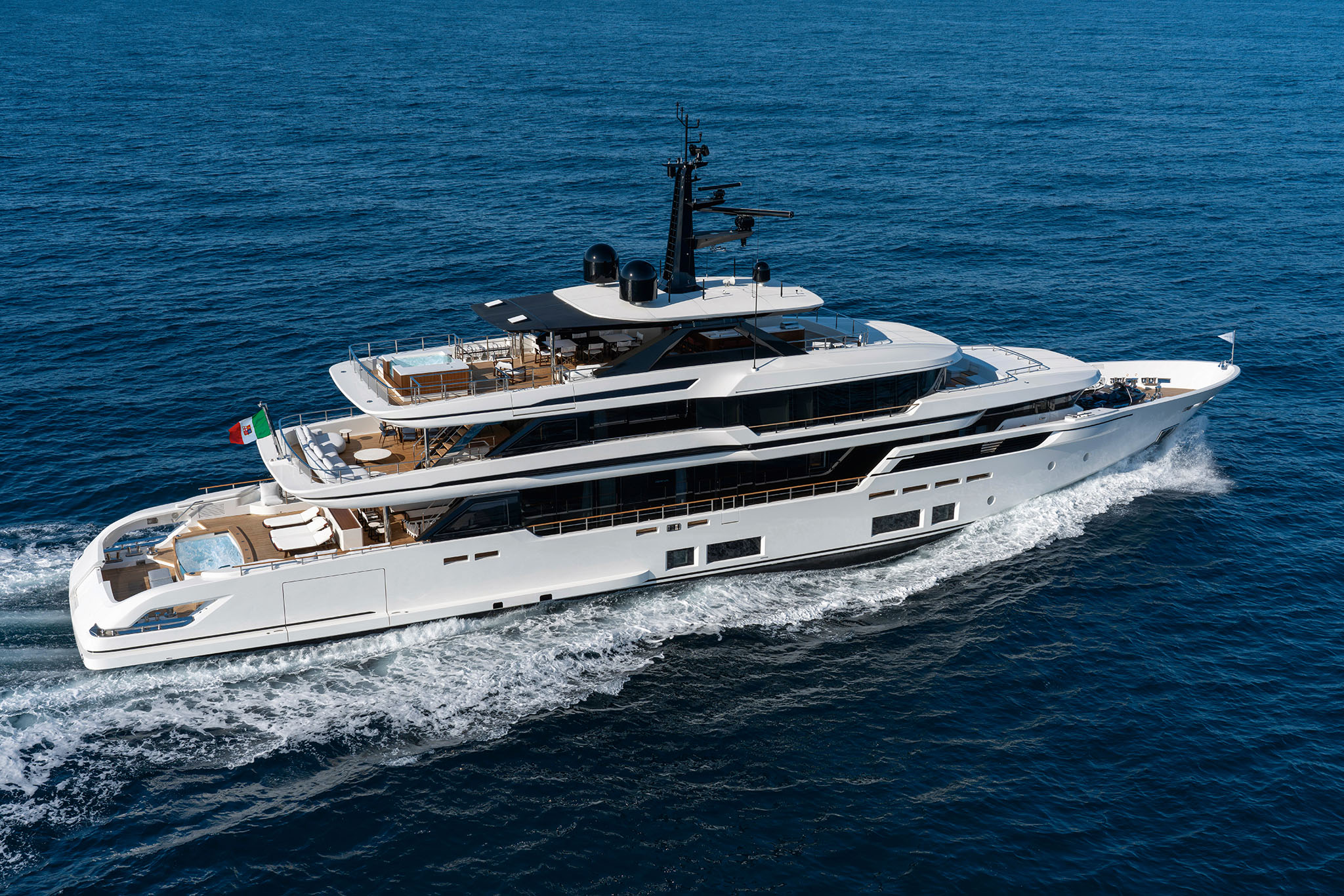 Custom Line Navetta 50
