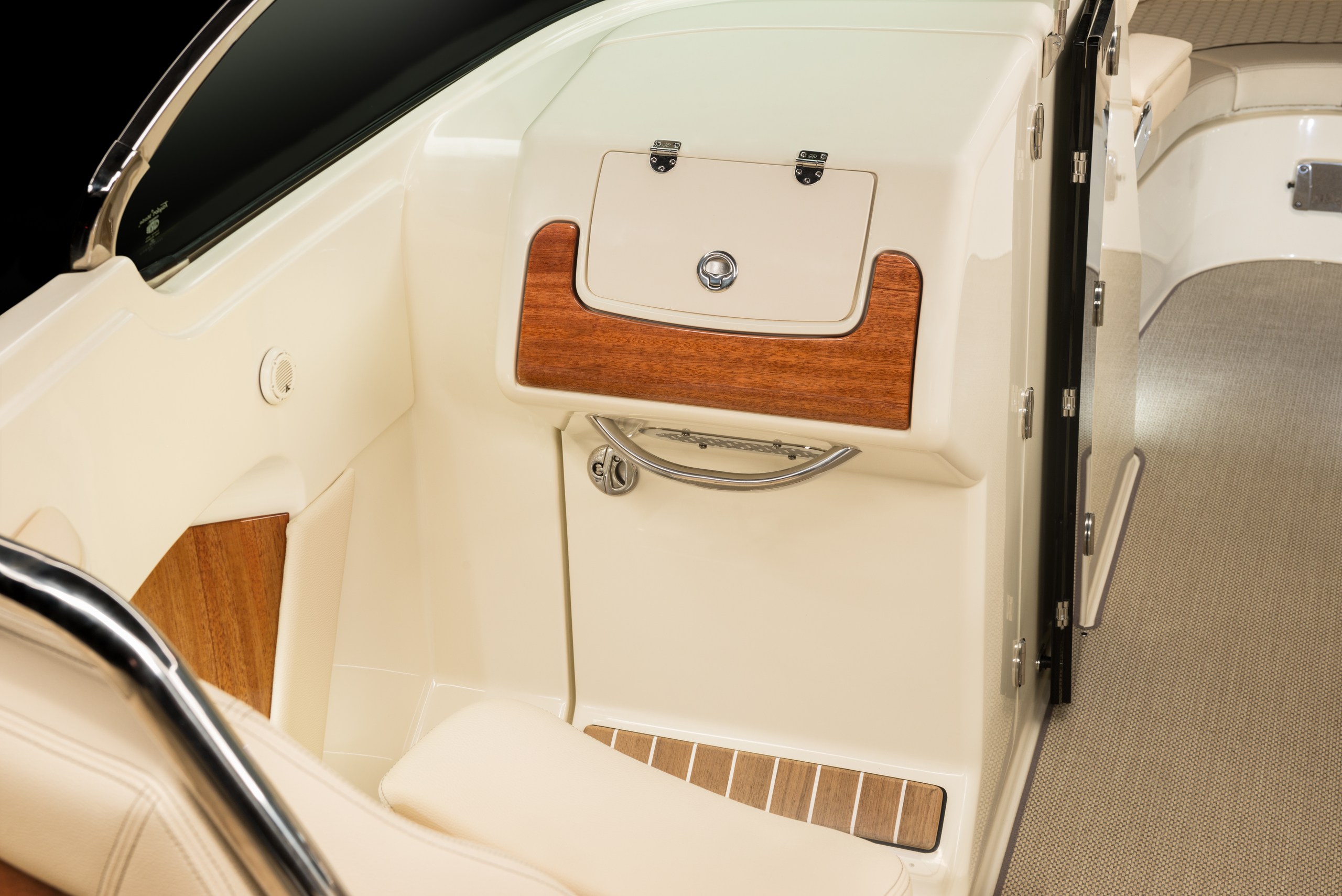 Chris-Craft Launch 28 GT SURF