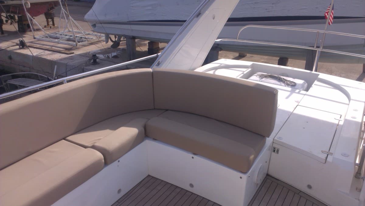 Яхта Sealine T50 фото 1.18