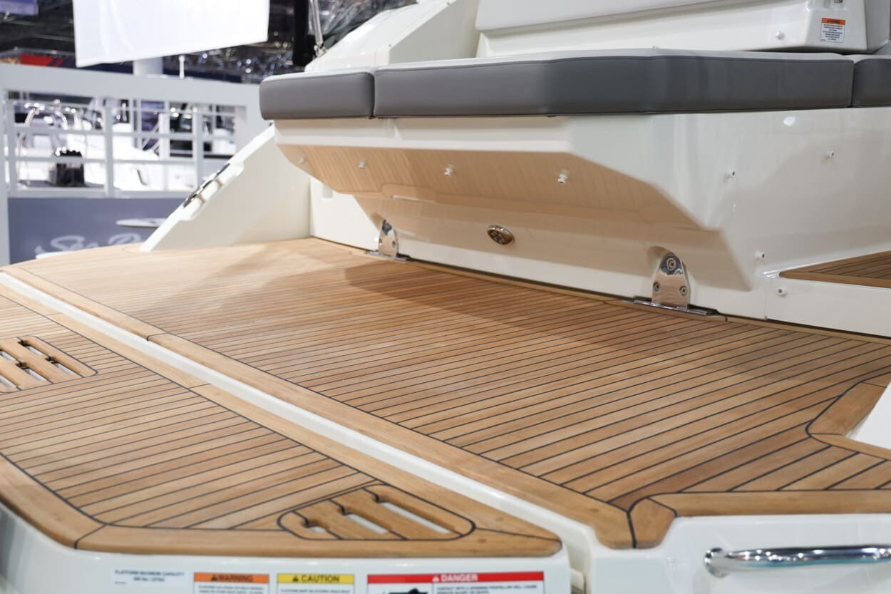 Sea Ray Sundancer 320 Coupe/973