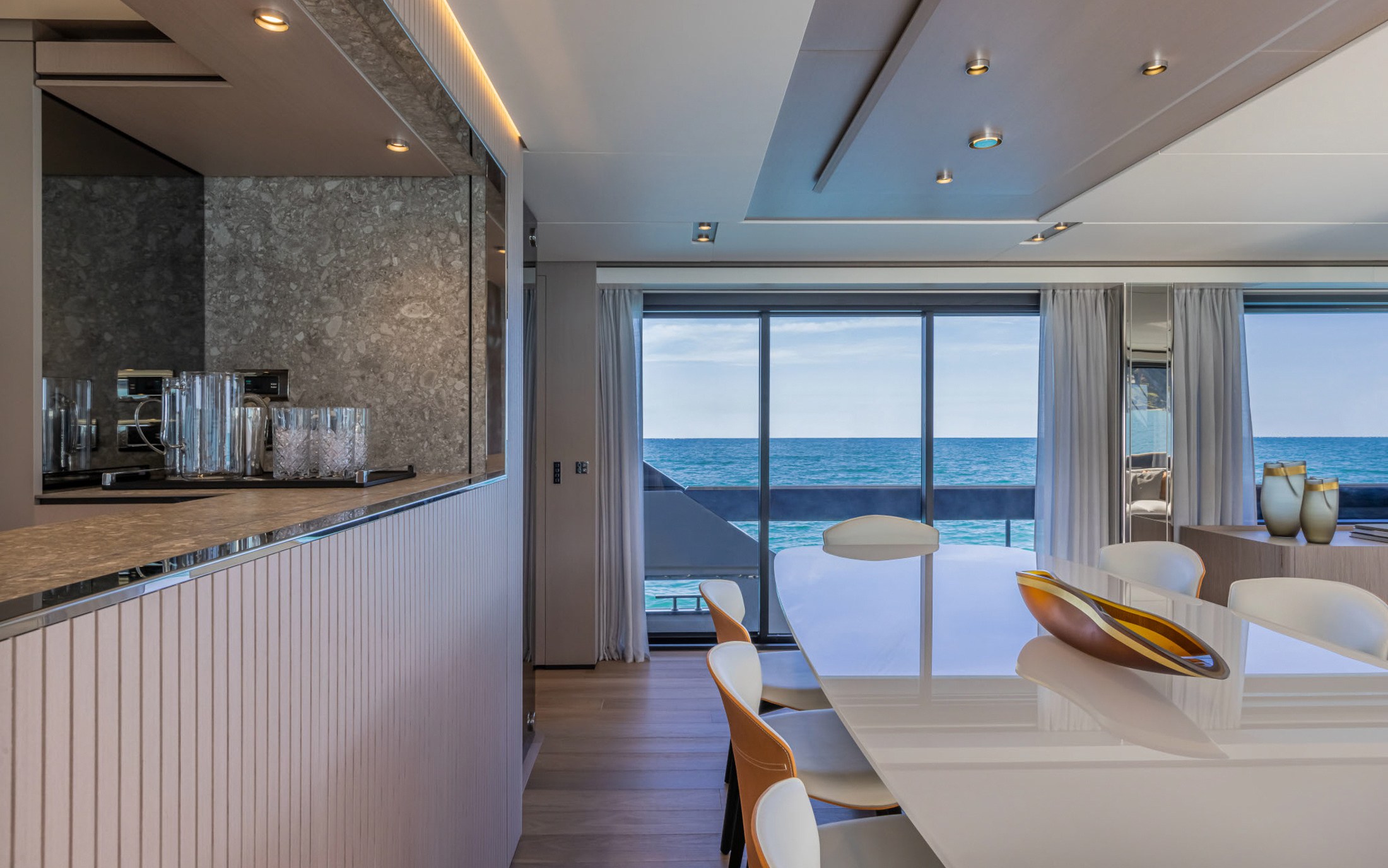 Ferretti Yachts 1000