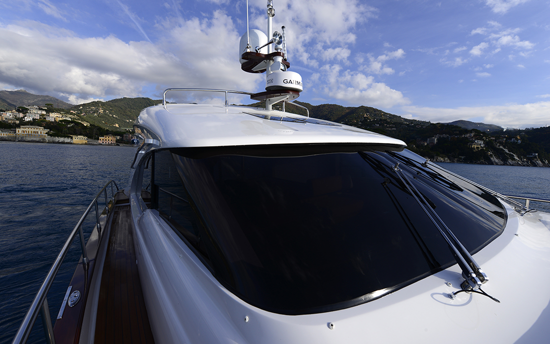 Яхта Austin Parker 48 SUNDECK фото 1.16
