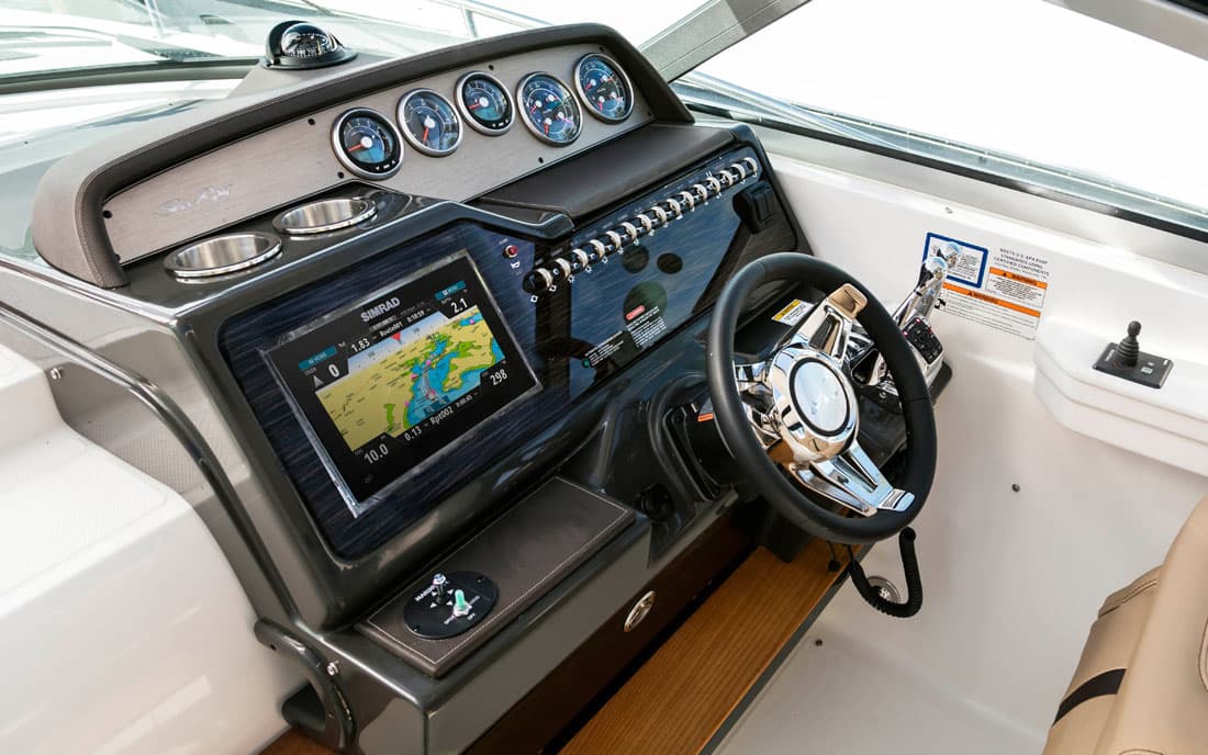 Катер Sea Ray Sundancer 350 HardTop фото 2.4