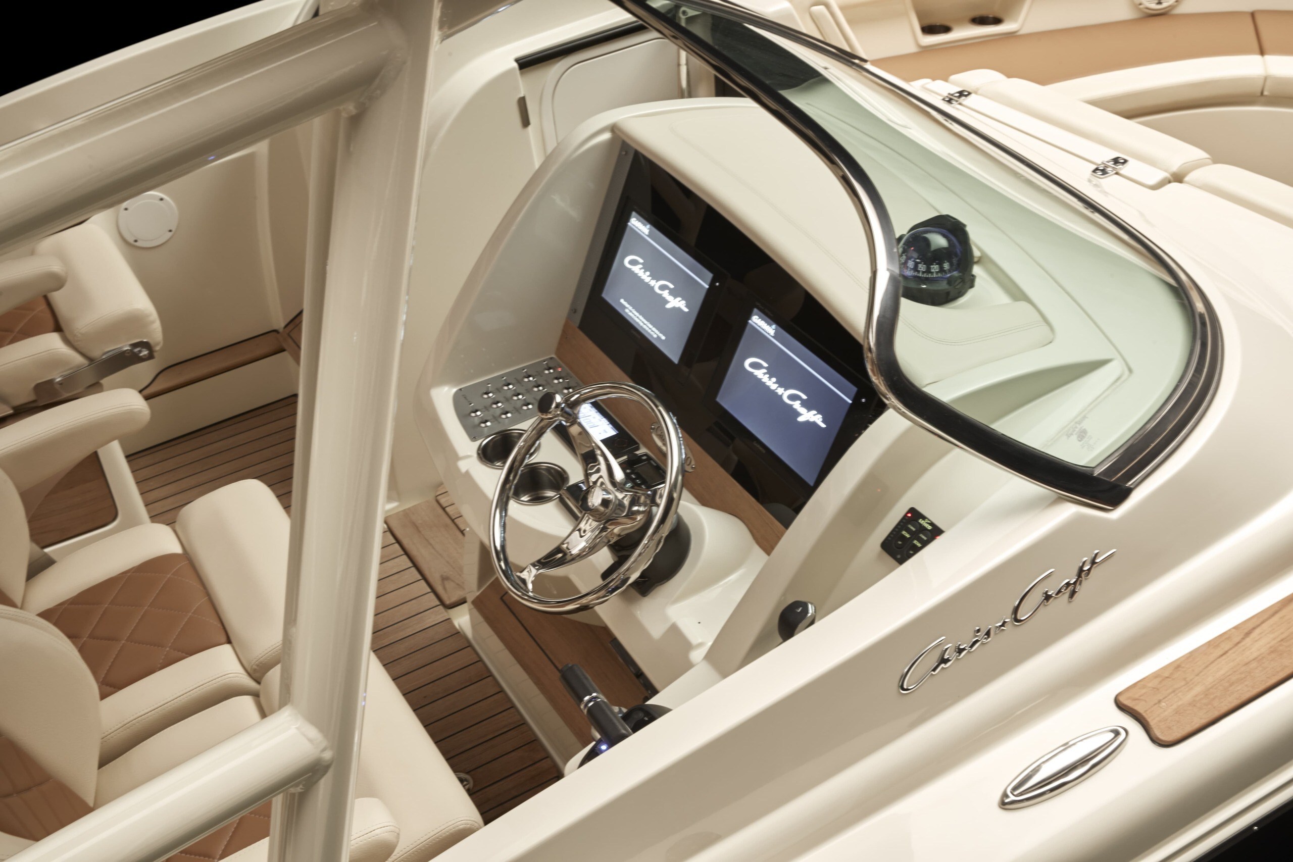 Chris-Craft Calypso 28