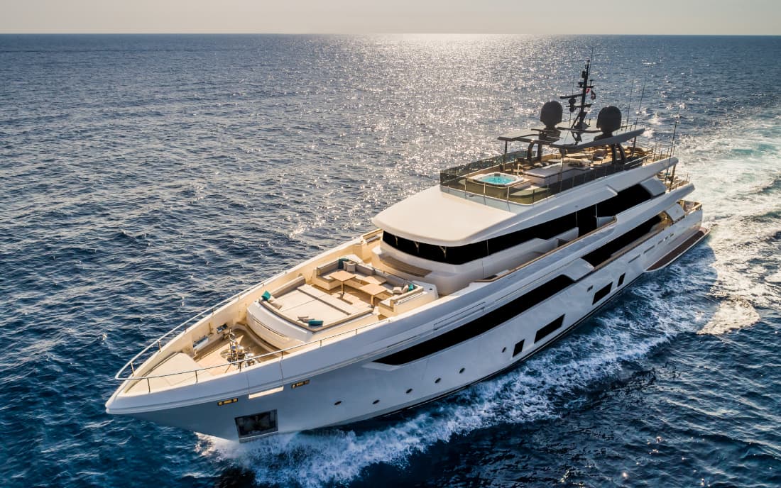 Custom Line Navetta 42
