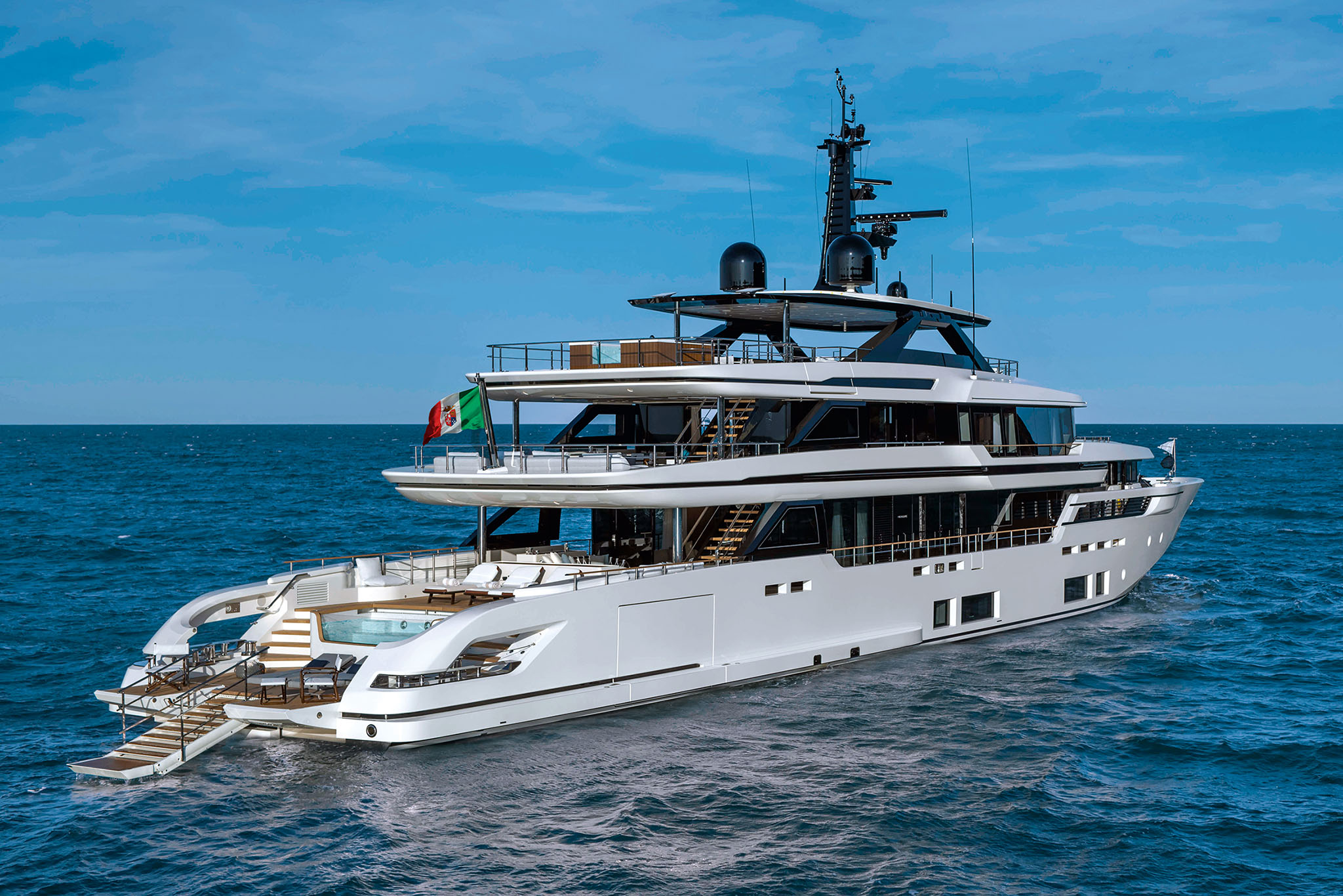 Custom Line Navetta 50