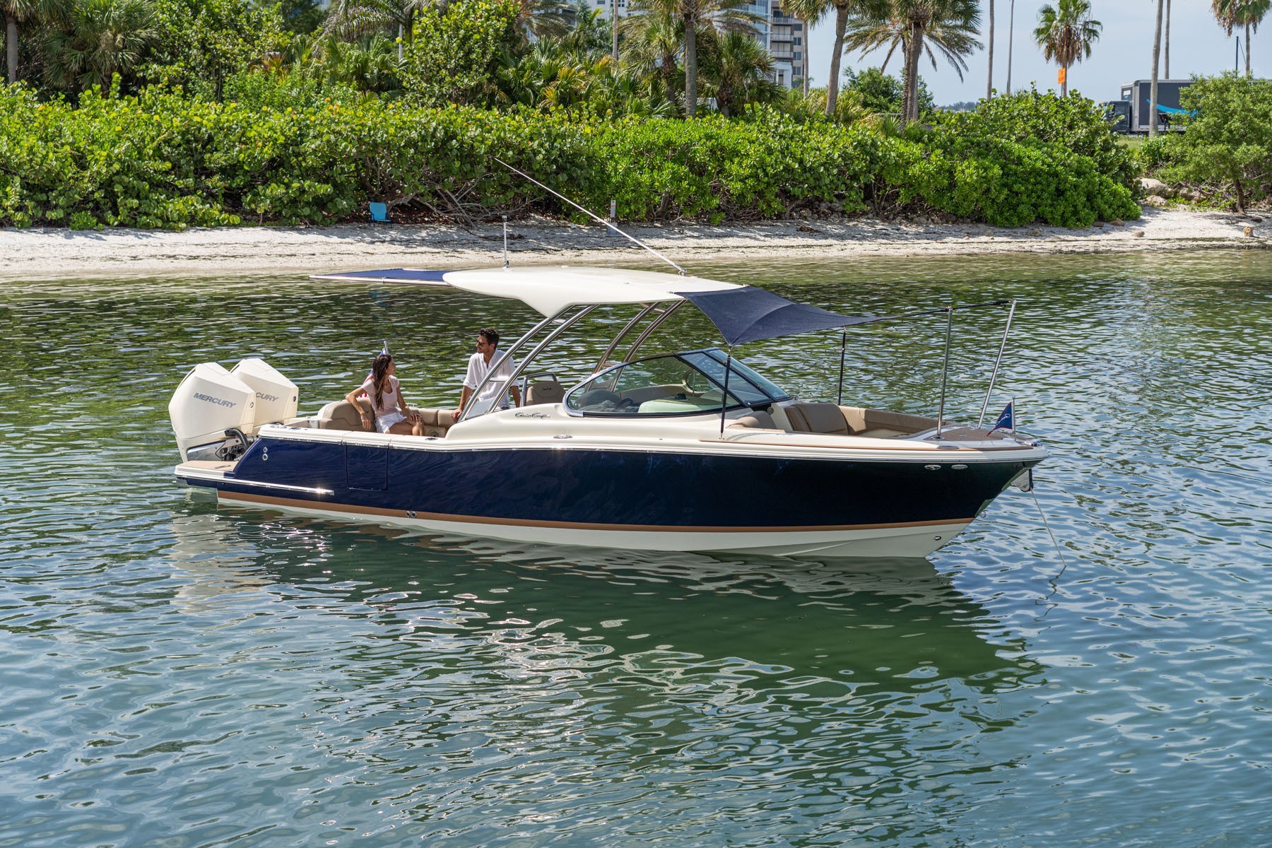 Chris-Craft Calypso 28