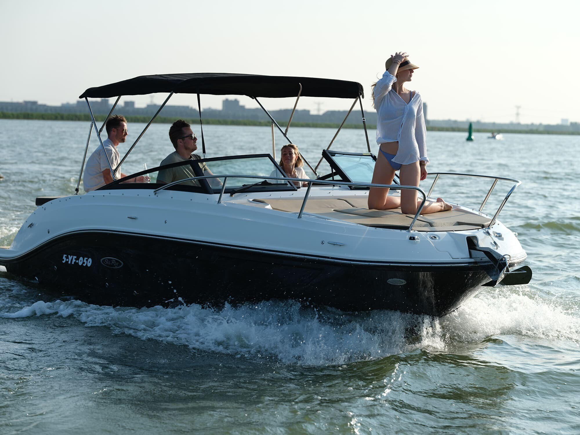 Sea Ray 230 SunSport