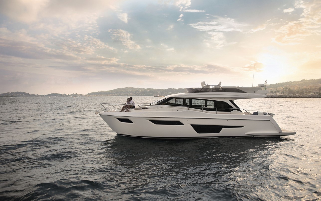 Яхта Ferretti Yachts 500 доступна к просмотру