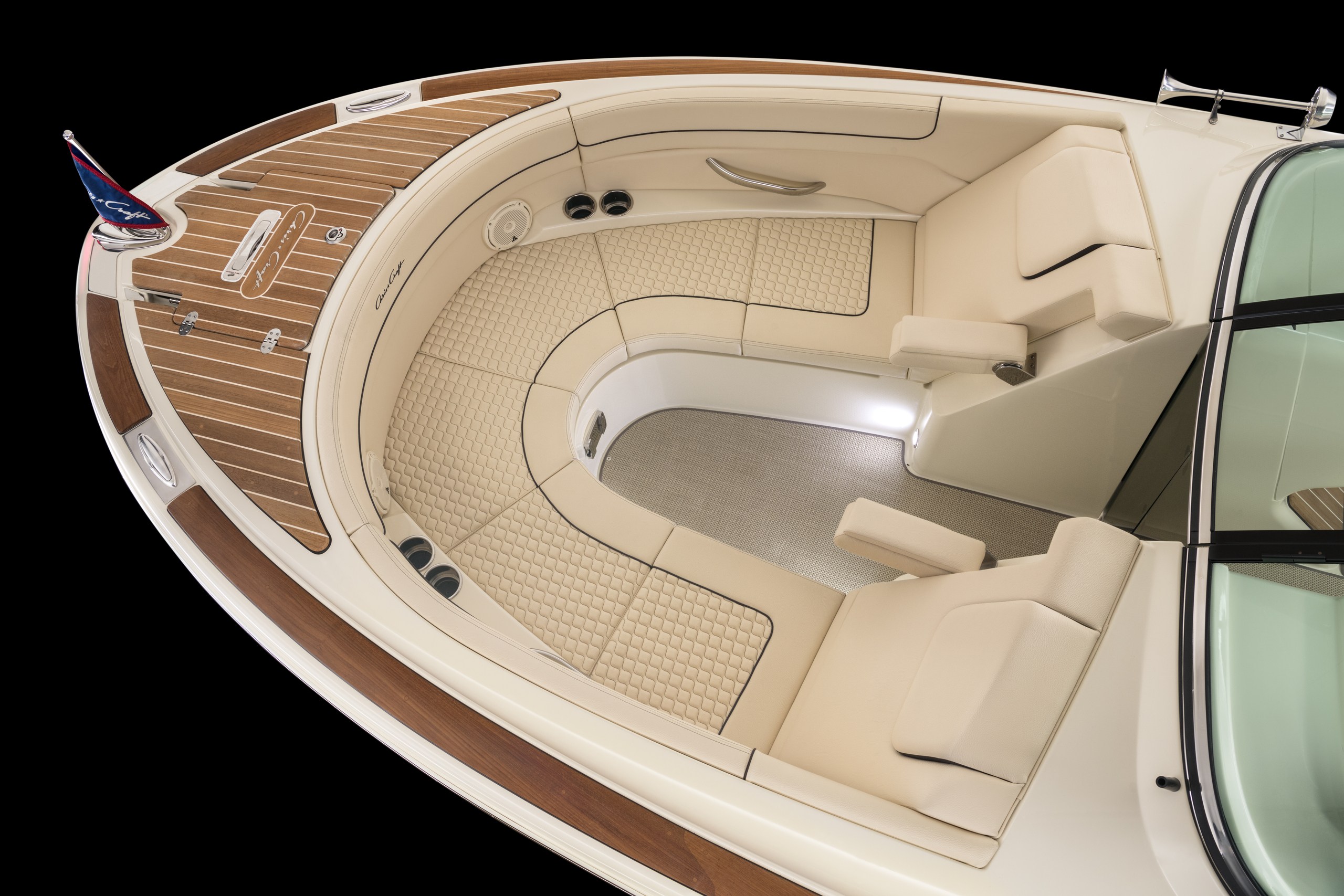 Chris-Craft Launch 28 GT
