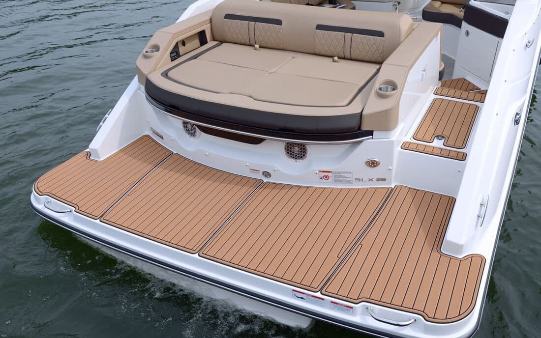 Sea Ray SLX 310