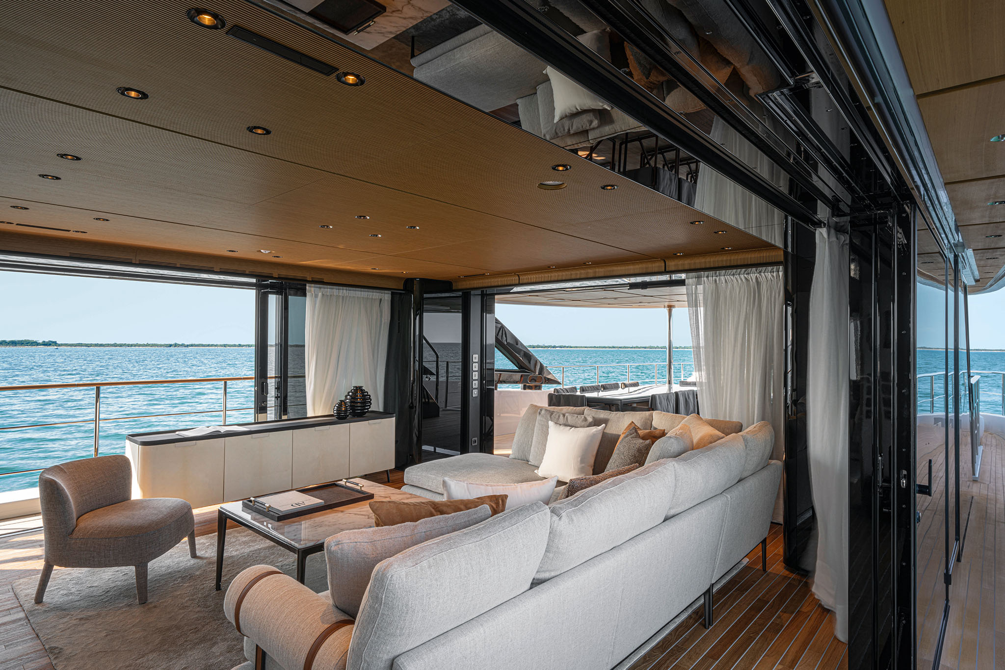 Custom Line Navetta 38