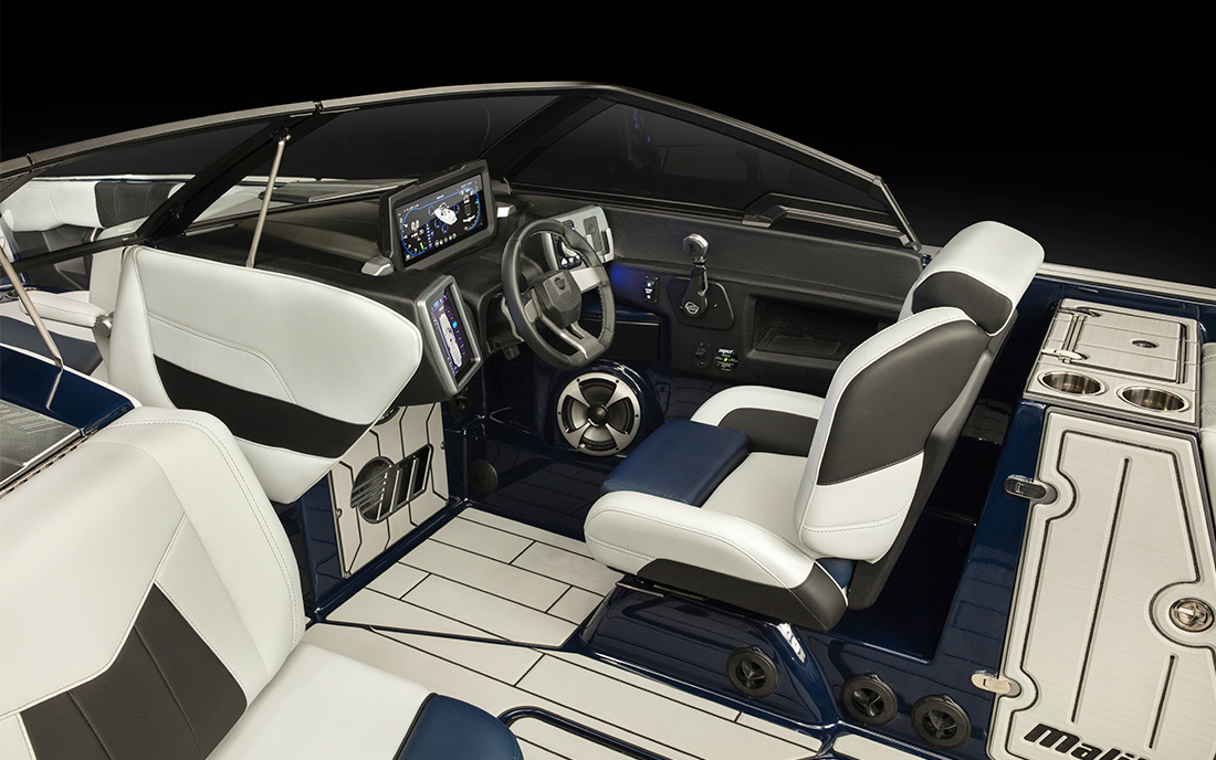 Катер буксировщик Malibu 24 MXZ 2021 фото 2.1