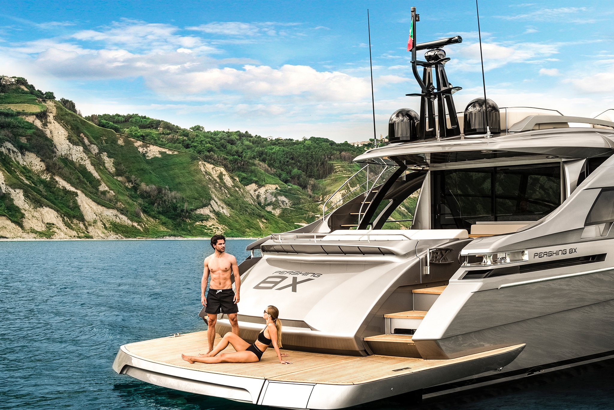 Pershing 8x