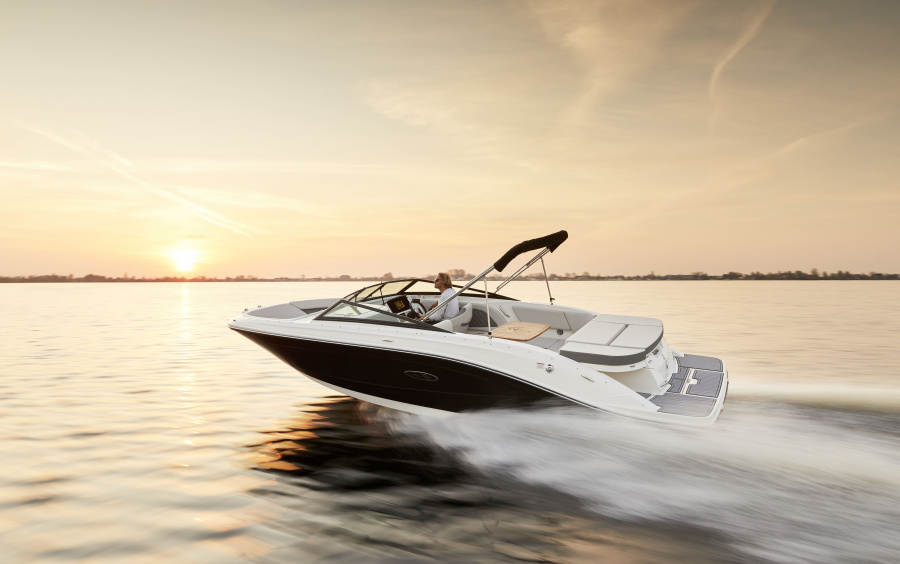 Катер Sea Ray SPX 230: для воспоминаний