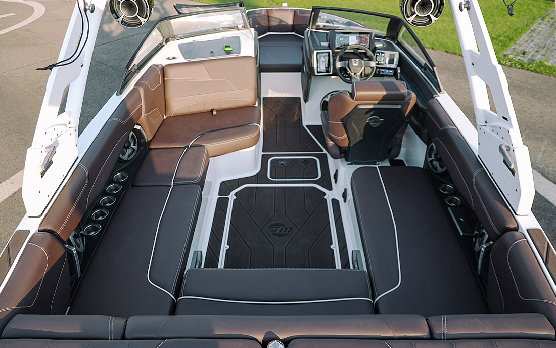 Катер буксировщик Malibu 22 LSV - 61053 фото 1.11