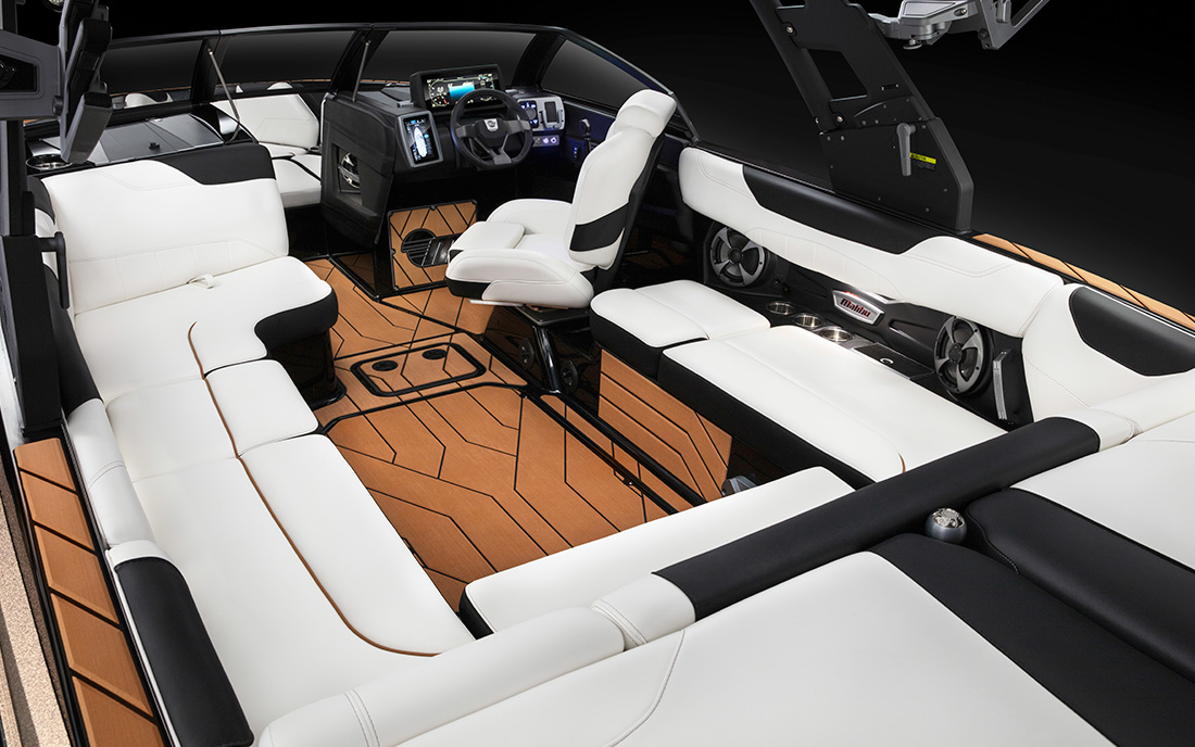 Катер Malibu 23 LSV фото 2.4