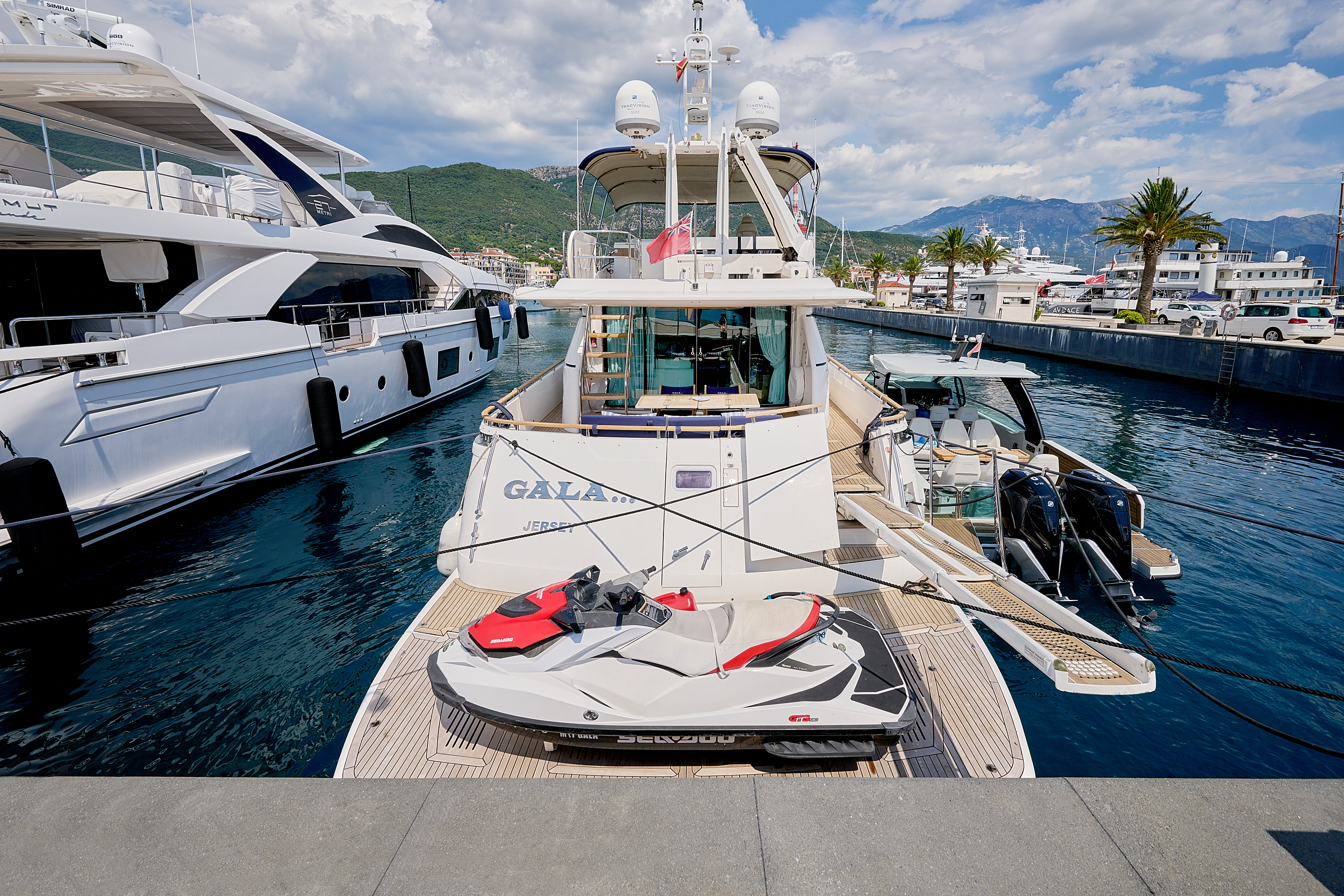 Fairline Squadron 78