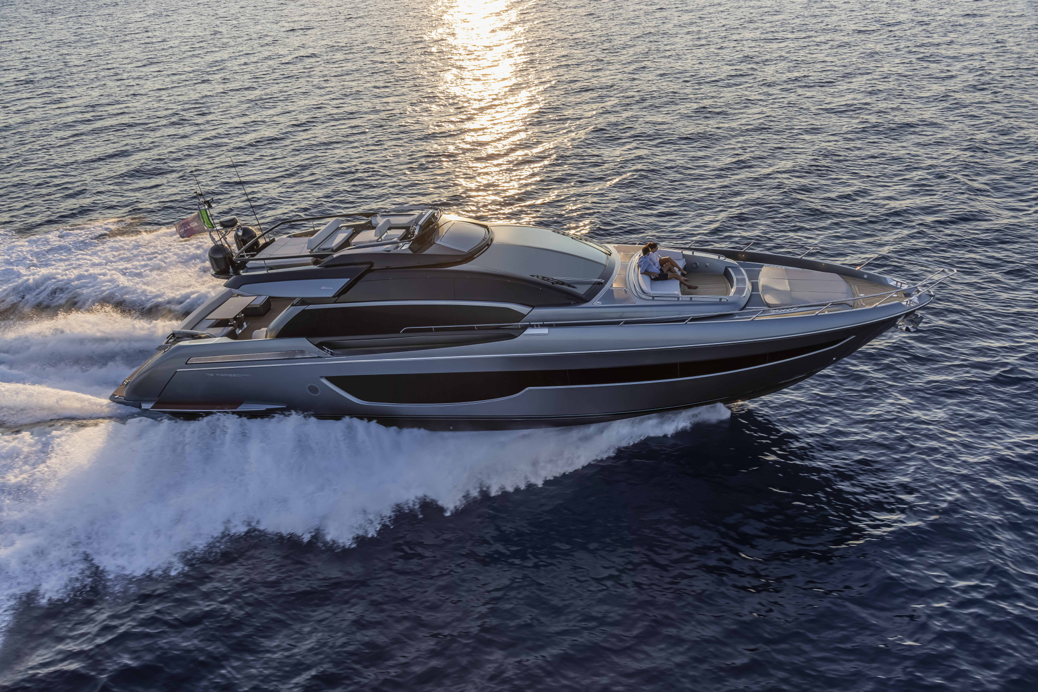 Riva 76' Perseo Super