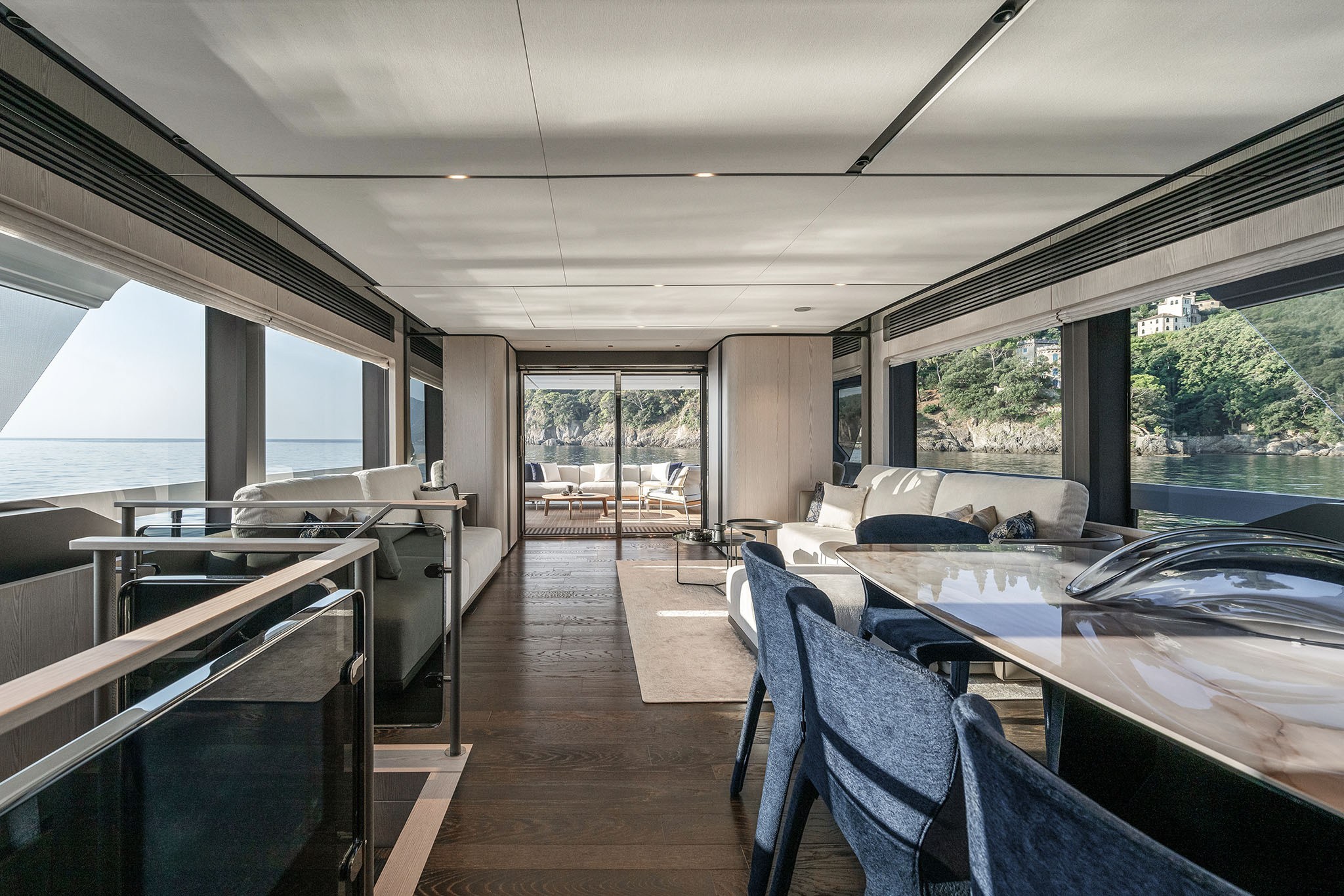 Ferretti Yachts INFYNITO 80