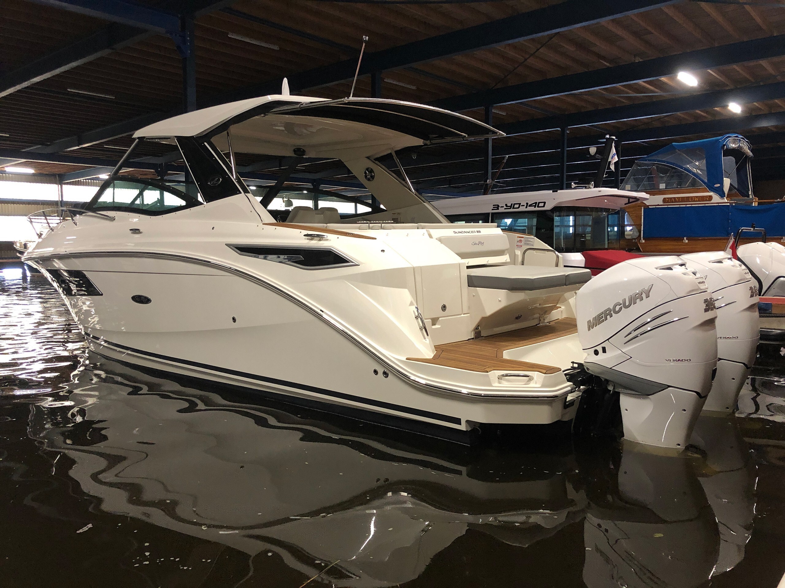 Sea Ray Sundancer 320 OB