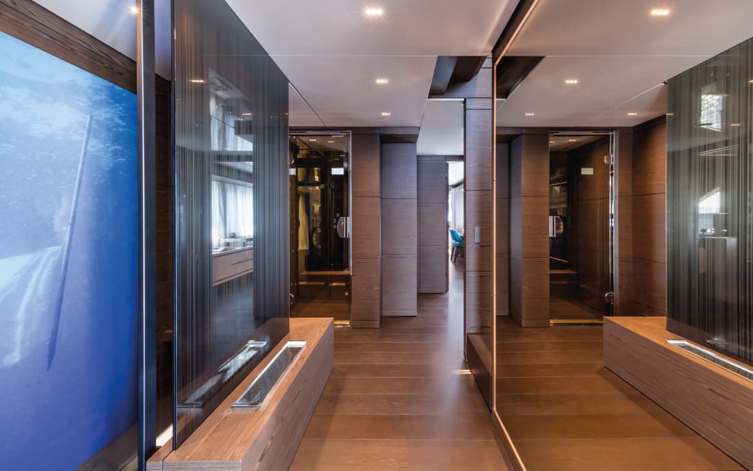 Custom Line Navetta 42