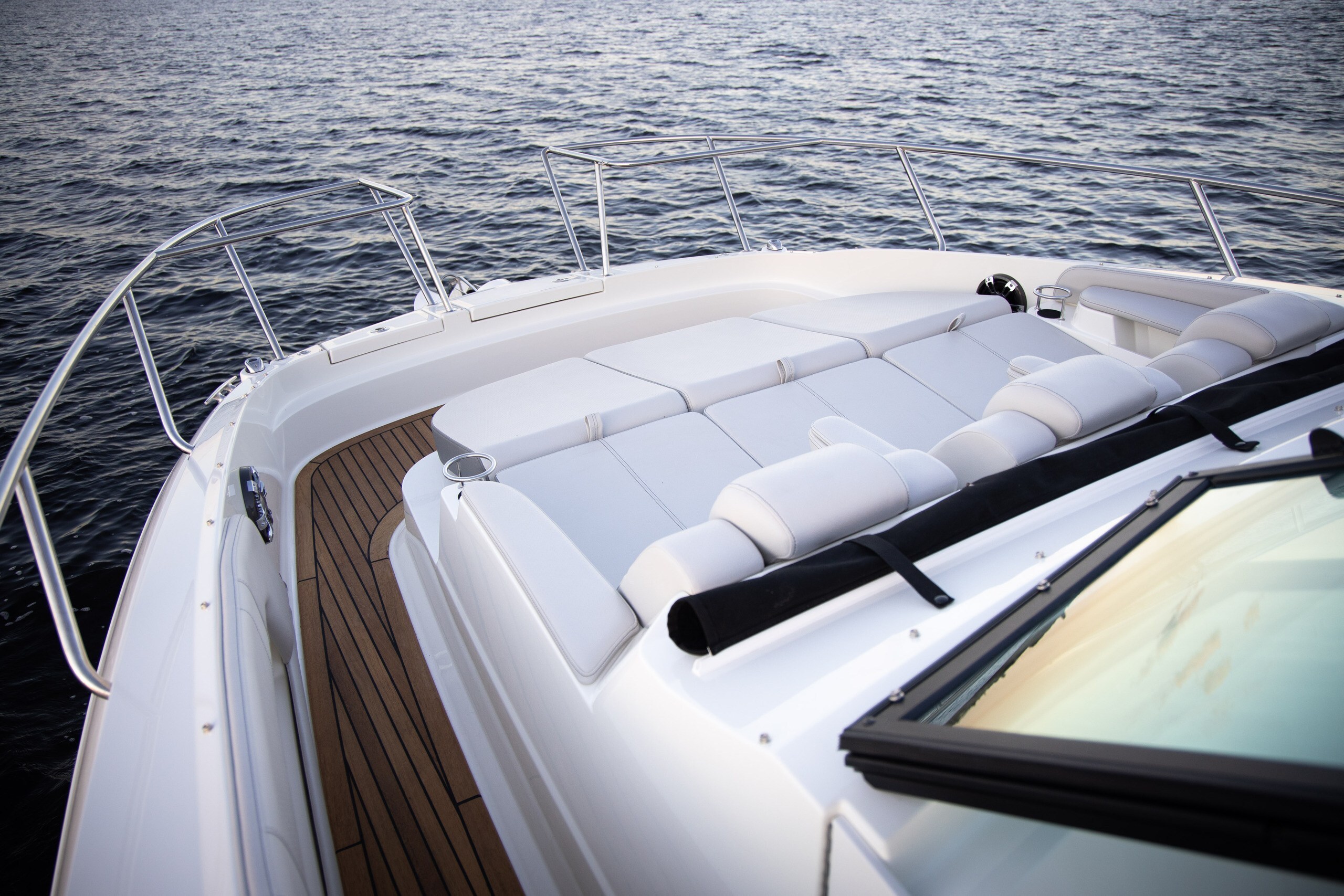 Sea Ray Sundancer 320 OB