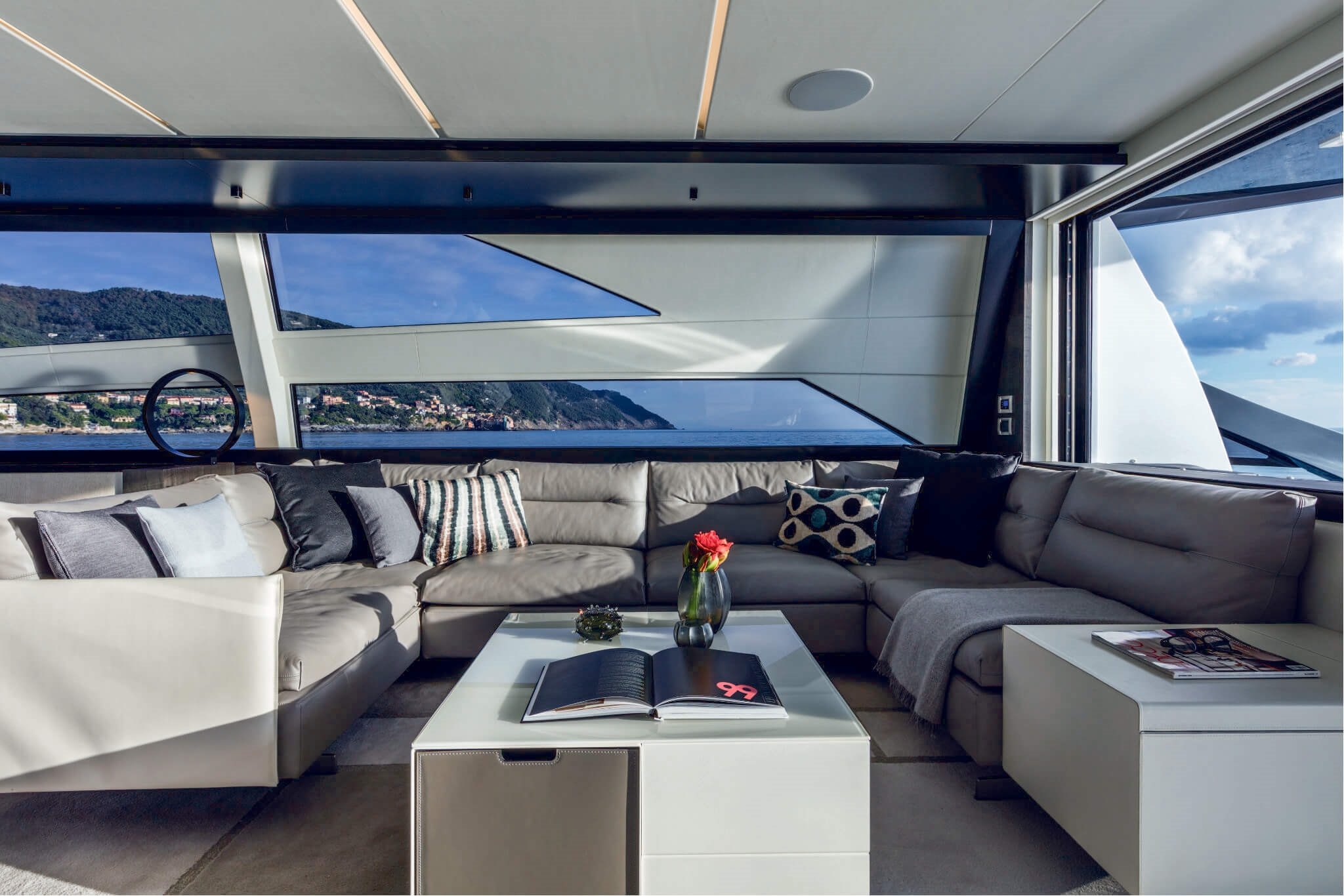 Pershing 9x