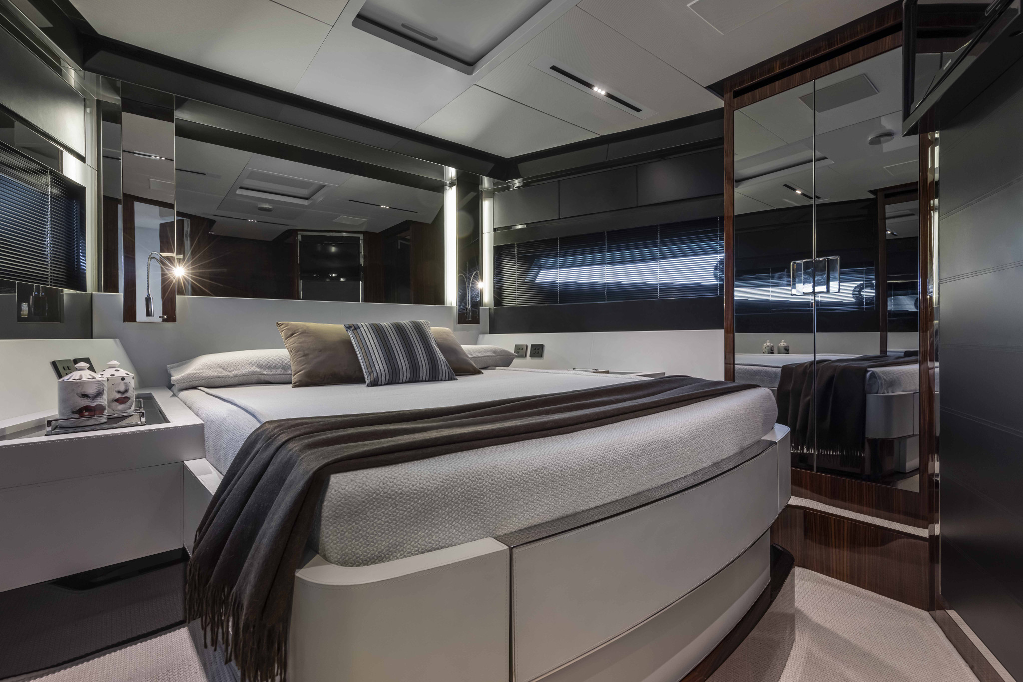 Riva 76' Perseo Super
