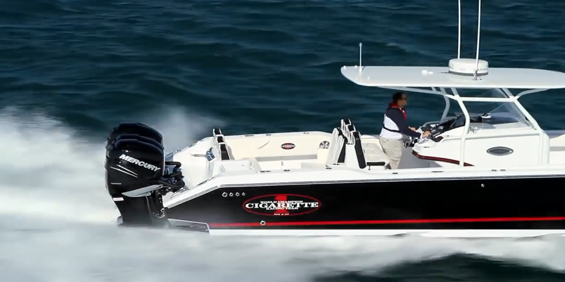 Cigarette 39 Top GUN Open