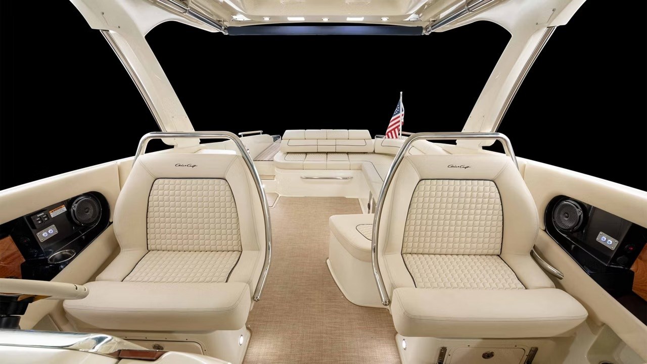 Chris-Craft Launch 35 GT SURF