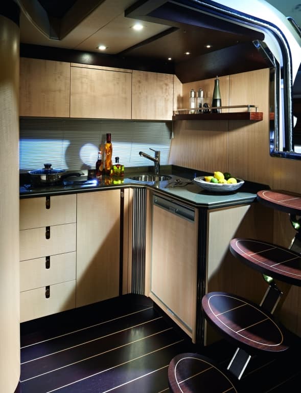 Яхта Sunseeker Portofino 40/4591440 фото 1.4