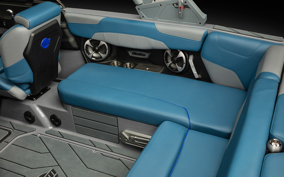 Катер буксировщик Malibu 22 LSV 2021 фото 2.2