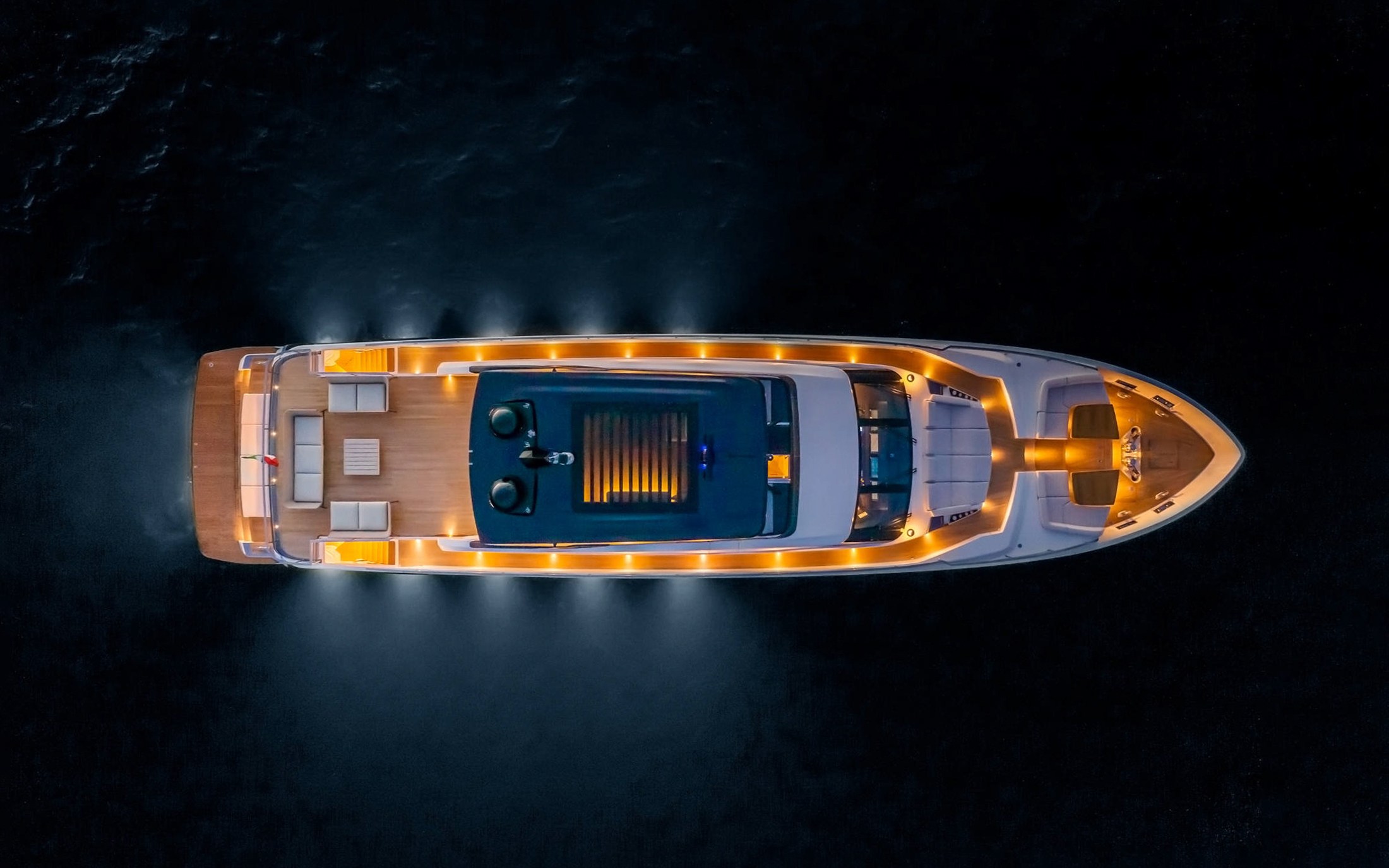 Ferretti Yachts 1000