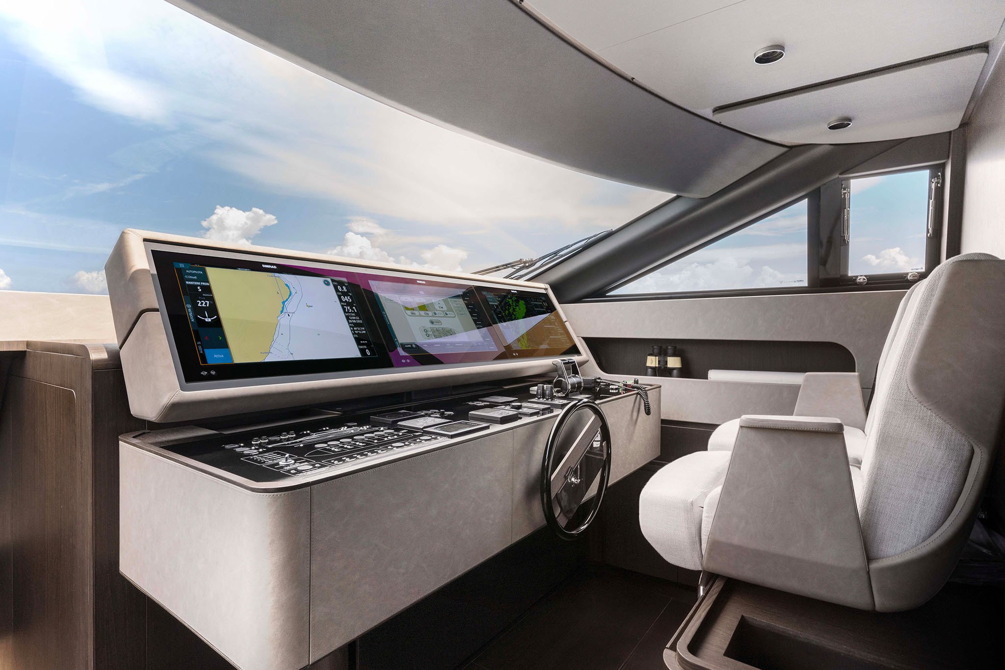 Ferretti Yachts 860