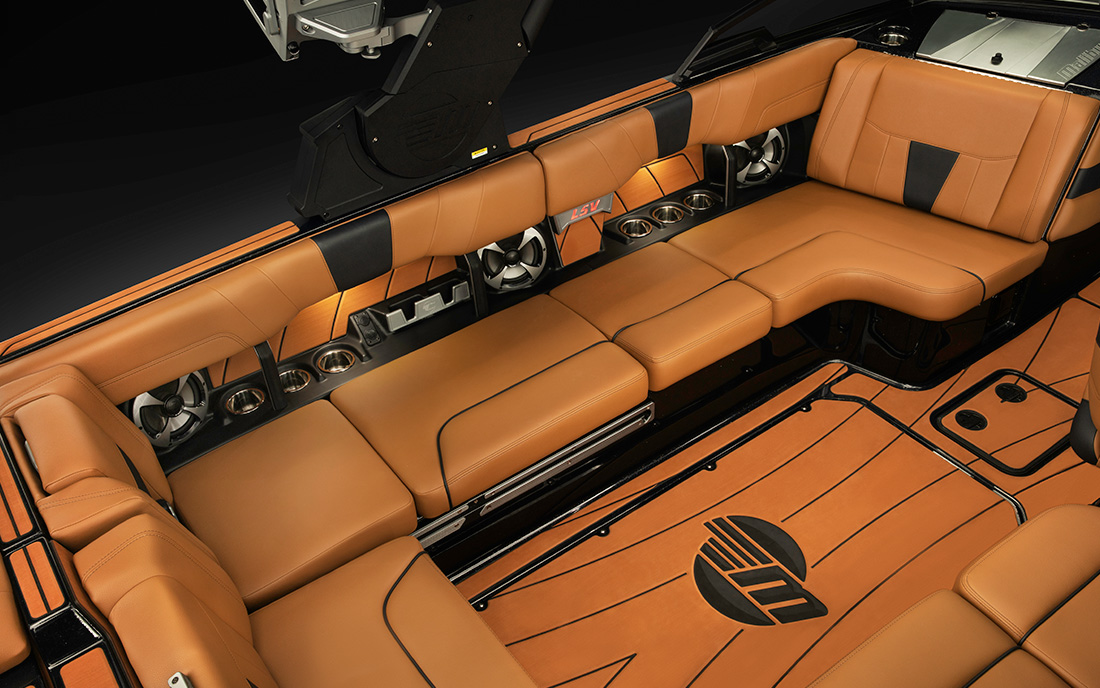 Катер буксировщик Malibu 23 LSV 2021 фото 2.7