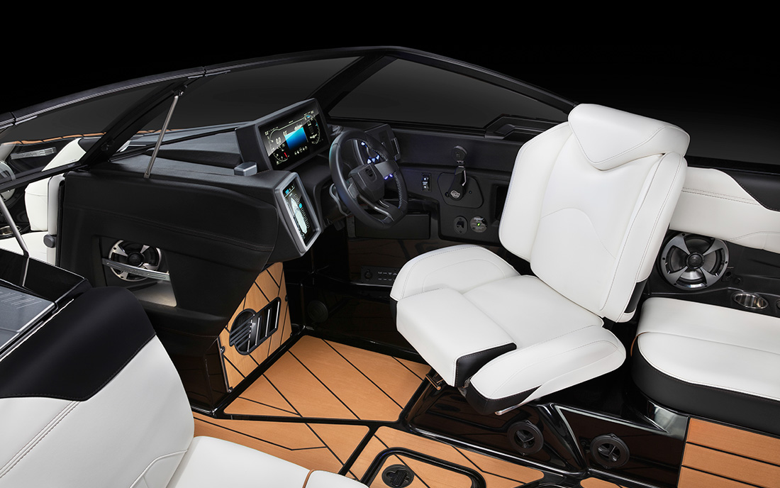 Катер Malibu 23 LSV фото 2.1