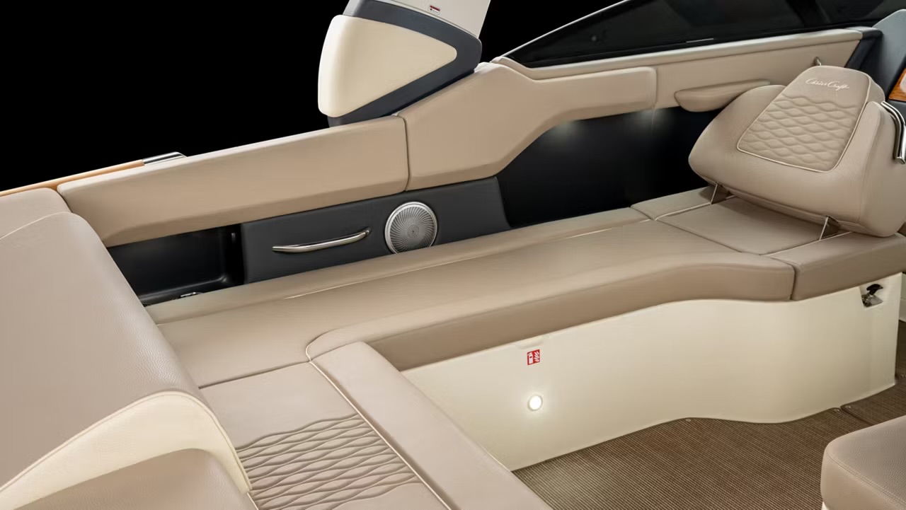 Катер Chris-Craft SPORTSTER 28 SURF фото 2.9