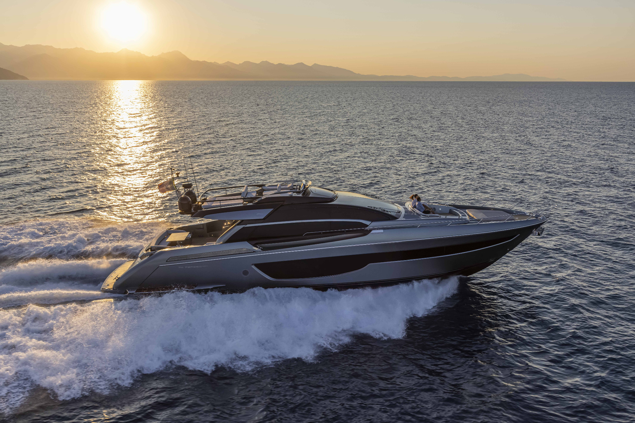 Riva 76' Perseo Super