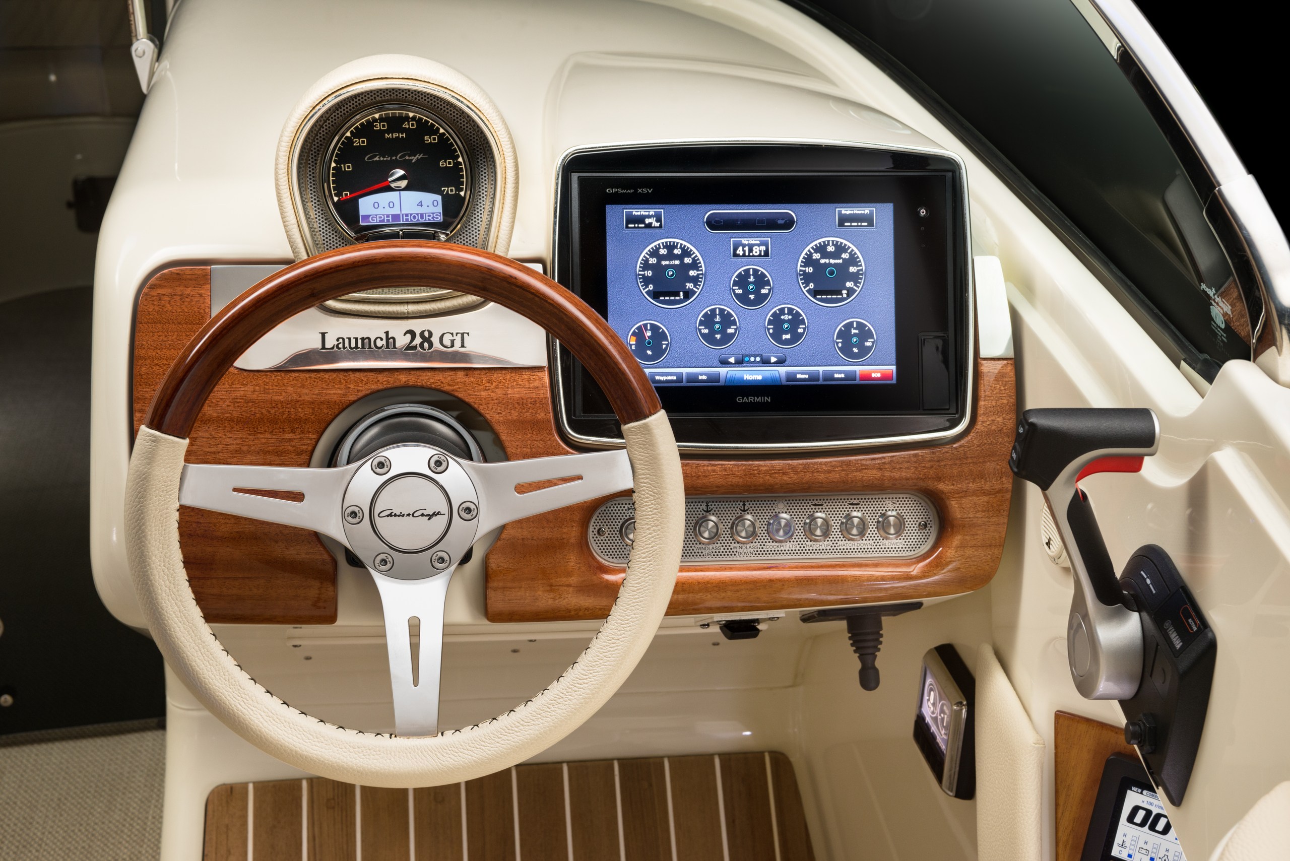 Chris-Craft Launch 28 GT