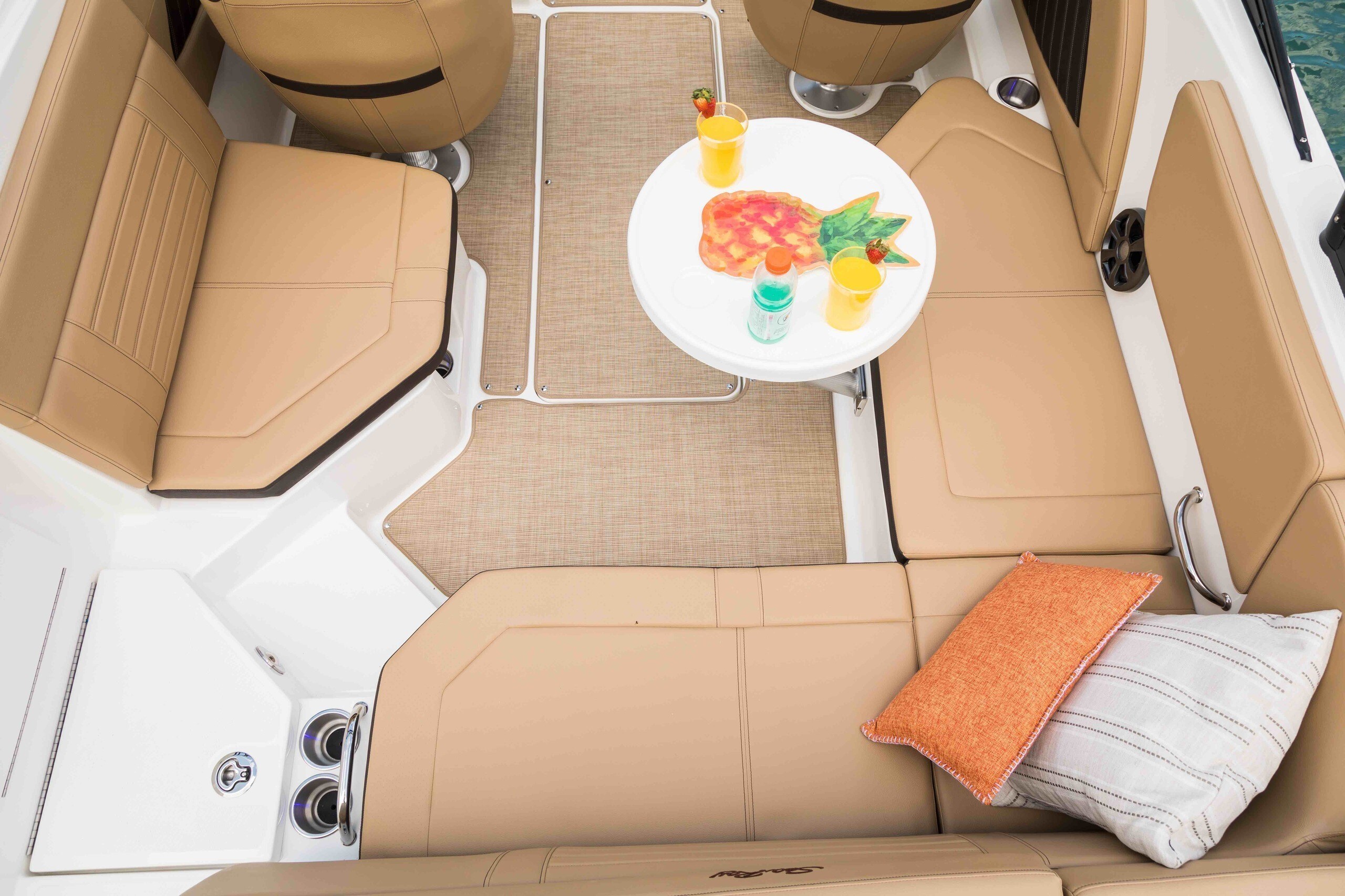Sea Ray SPX 230 OB