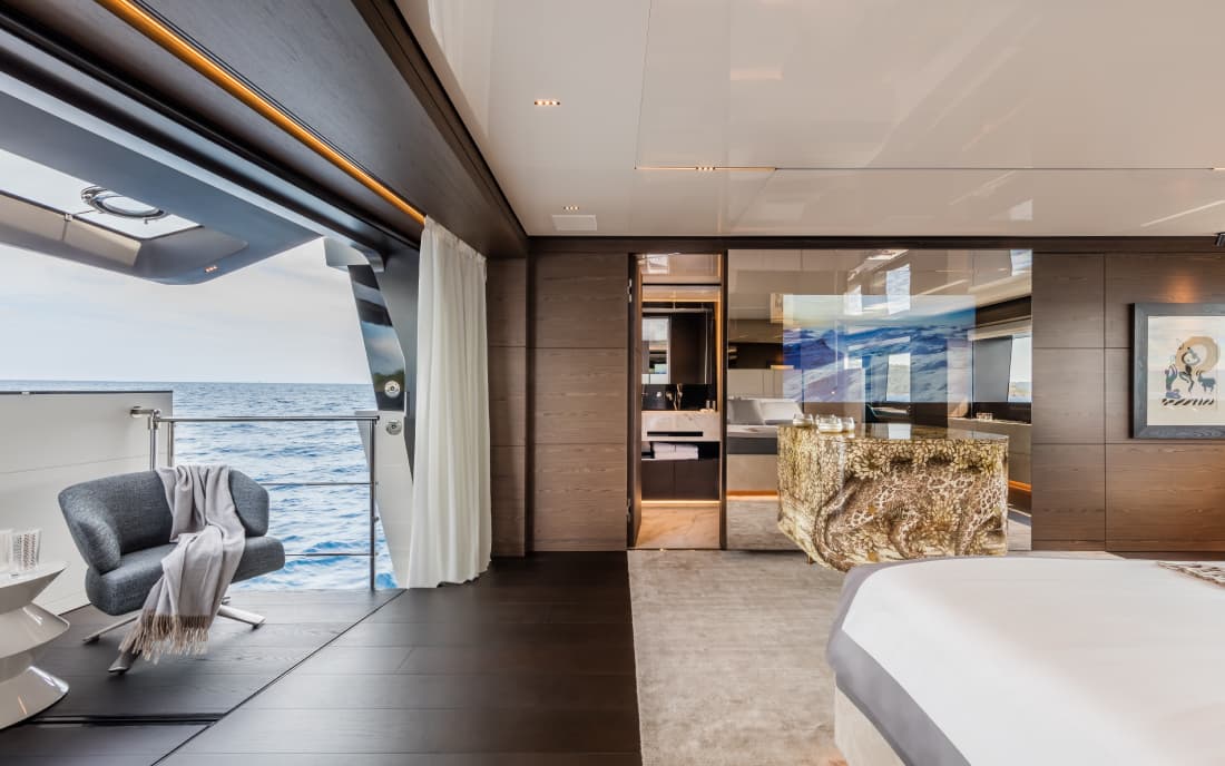 Custom Line Navetta 42