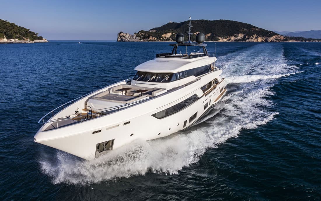 Яхта Custom Line Navetta 37 #67 фото 1.9