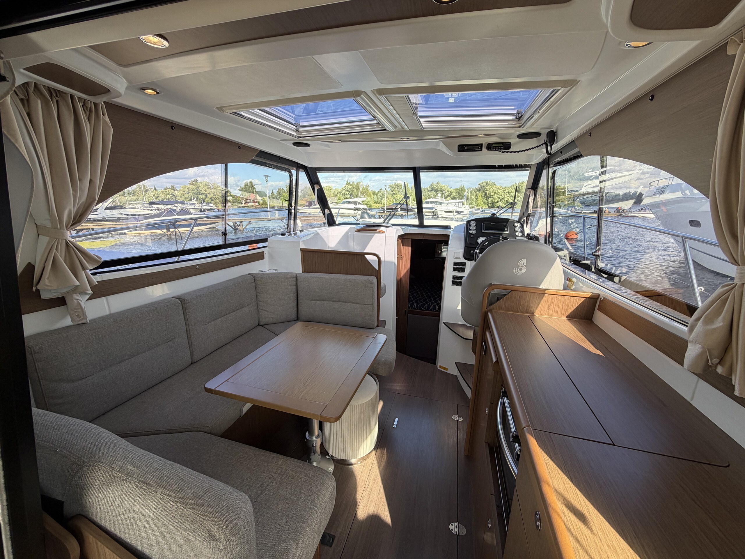 Beneteau Antares 30s