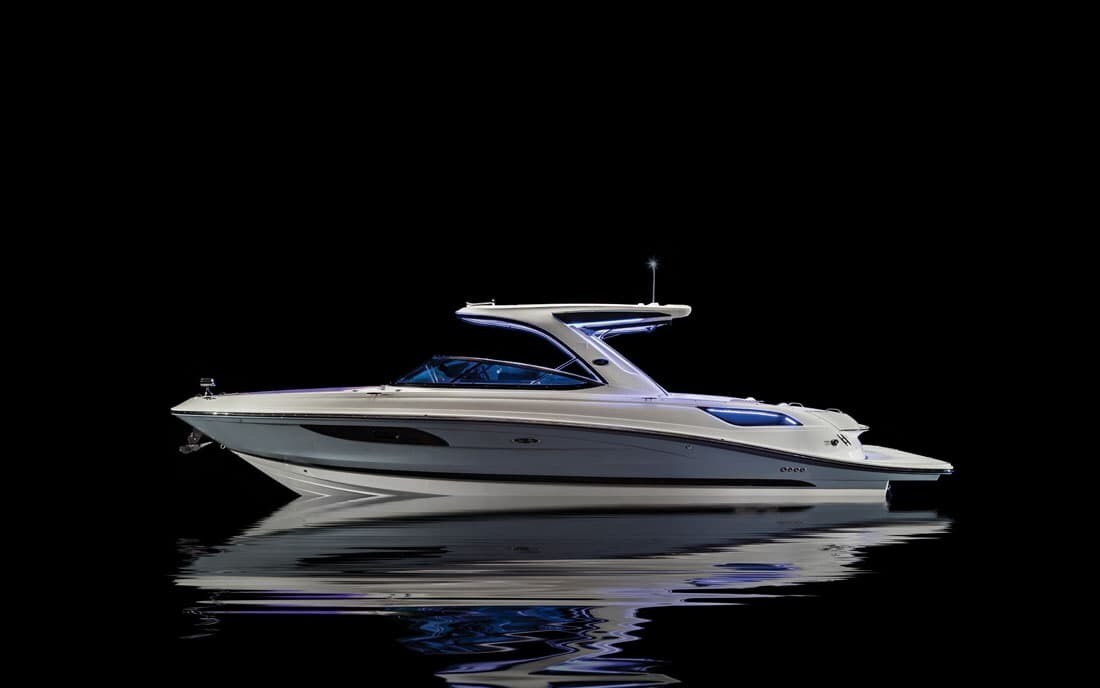 Sea Ray SLX 350