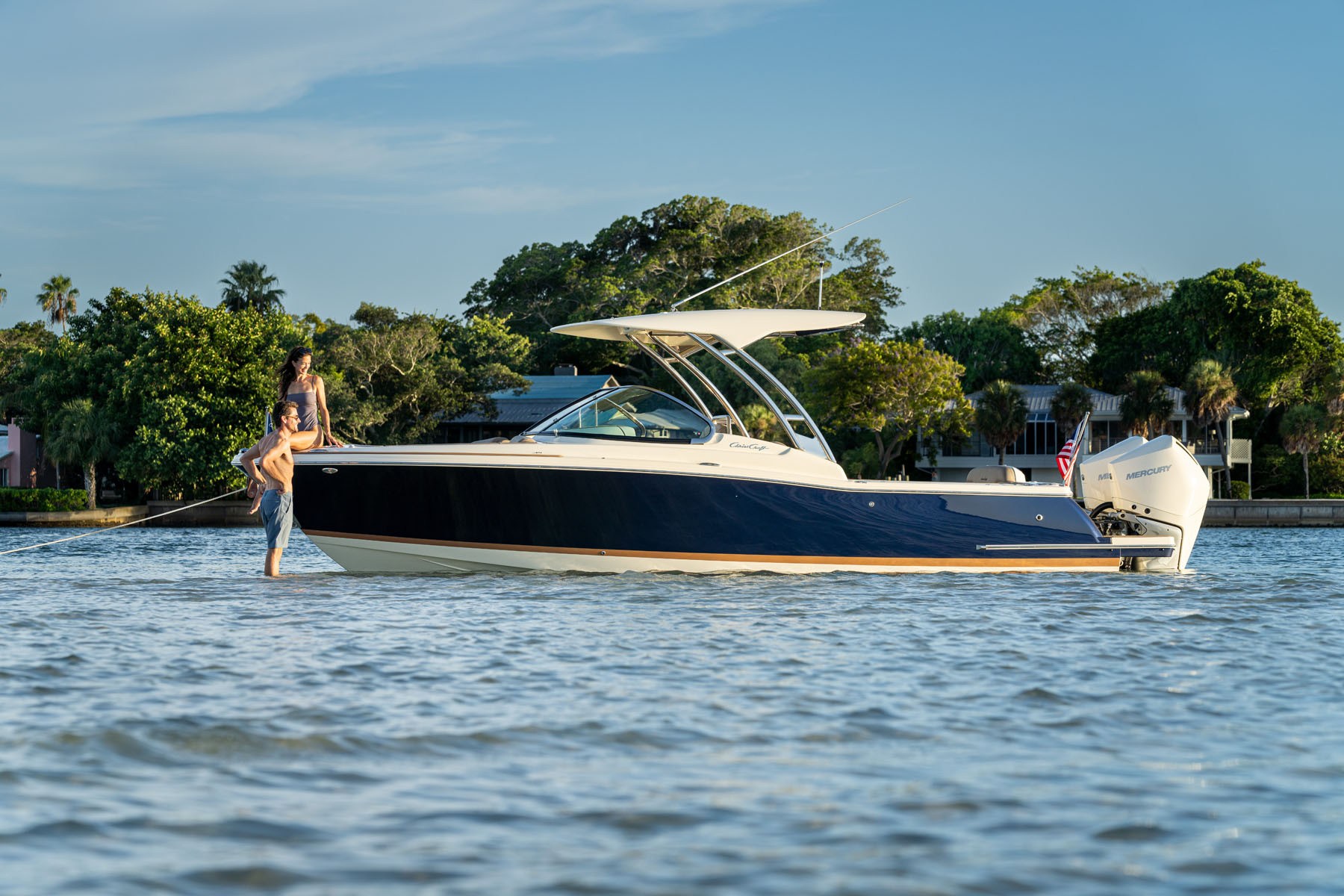Chris-Craft Calypso 28