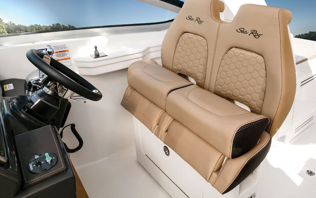 Катер Sea Ray Sundancer 350 Coupe фото 2.9