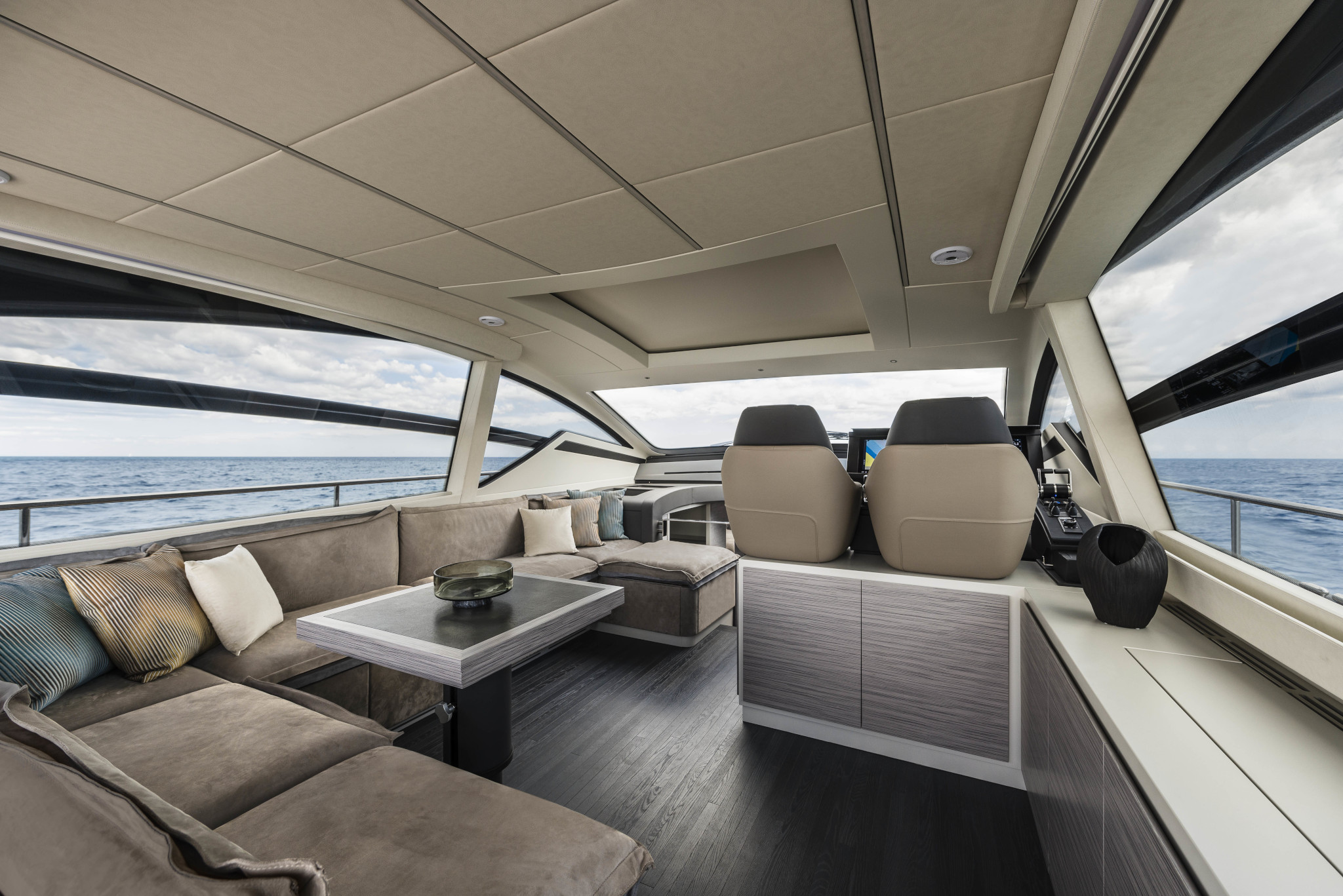 Pershing 7x