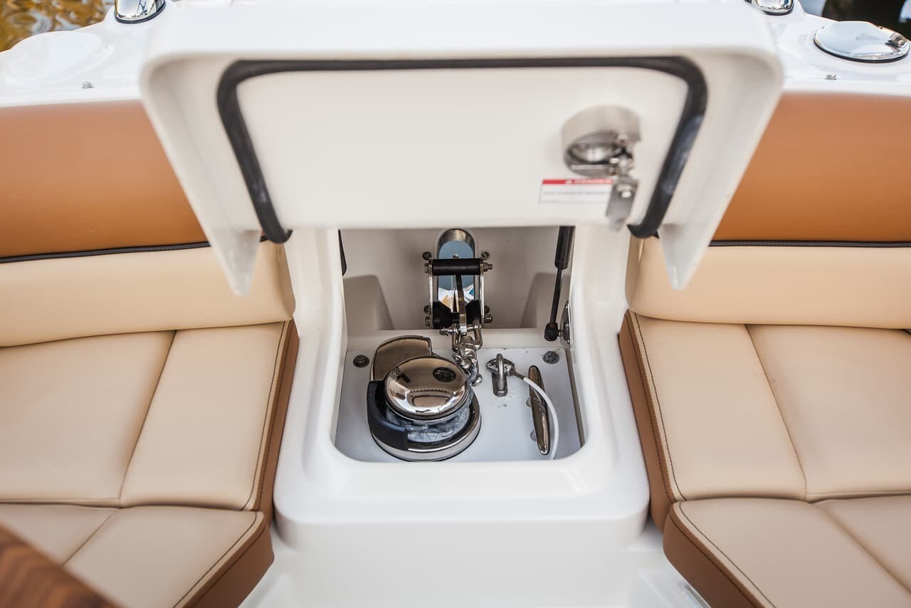 Sea Ray SLX 350