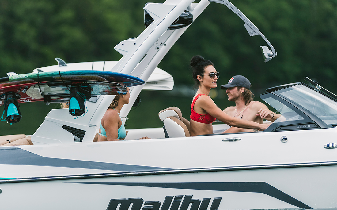 Катер буксировщик Malibu 21 VLX 2021 фото 3.2